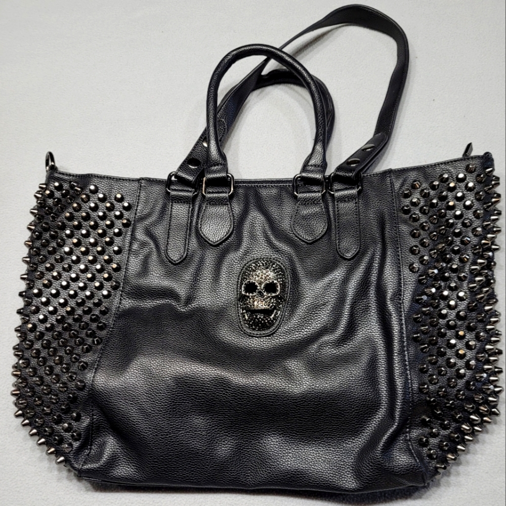 Skull Studded Purse (Large)